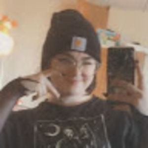 Meet your Posher, Madelynn